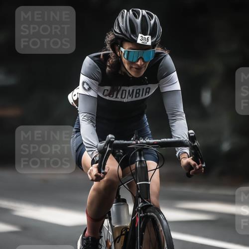 13.09.2026 - Stadtparktriathlon H.Heesch http://msf.ph/oto/10371354 13.09.2026 10:21:01 Radfahren 298, 324, 354, 357, 386, 428 meine-sportfotos.de