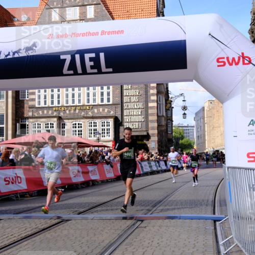 13.09.2026 - 21. swb-Marathon Bremen Tim E. http://msf.ph/oto/10371359 13.09.2026 13:08:49 Ziel 339, 678, 715, 1335, 1696, 3276, 4082, 4888, 5424, 6842, 7064, 7121, 8655, 9084, 9582 meine-sportfotos.de