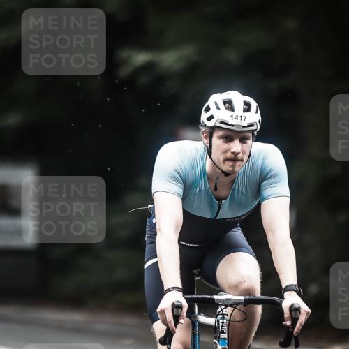 13.09.2026 - Stadtparktriathlon H.Heesch http://msf.ph/oto/10371369 13.09.2026 13:25:51 Radfahren 1395, 1396, 1417 meine-sportfotos.de