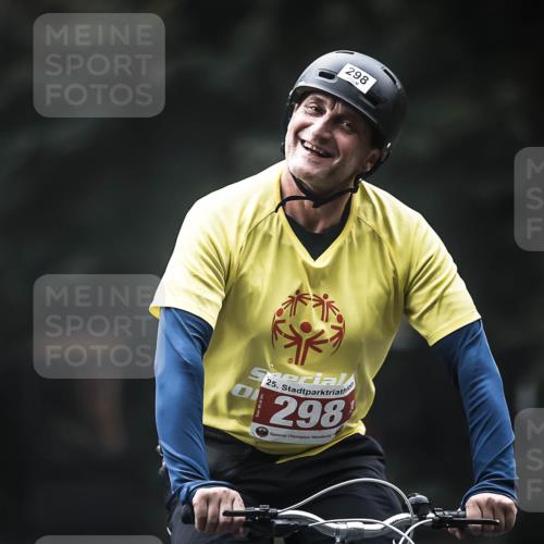 13.09.2026 - Stadtparktriathlon H.Heesch http://msf.ph/oto/10371375 13.09.2026 10:21:02 Radfahren 298, 324, 354, 357, 386, 428 meine-sportfotos.de