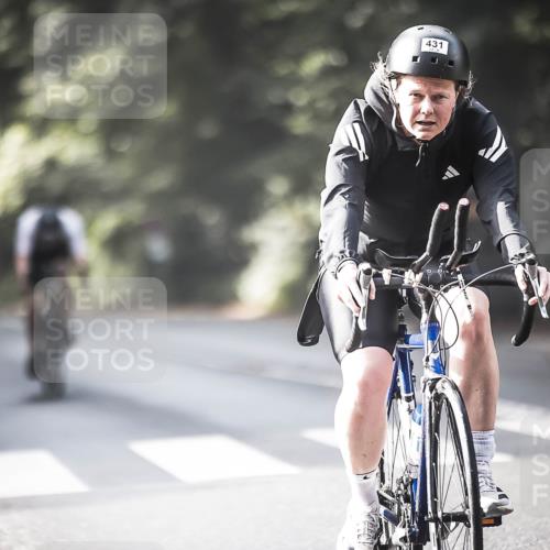 13.09.2026 - Stadtparktriathlon H.Heesch http://msf.ph/oto/10371418 13.09.2026 10:50:58 Radfahren 387, 401, 431, 444, 488 meine-sportfotos.de