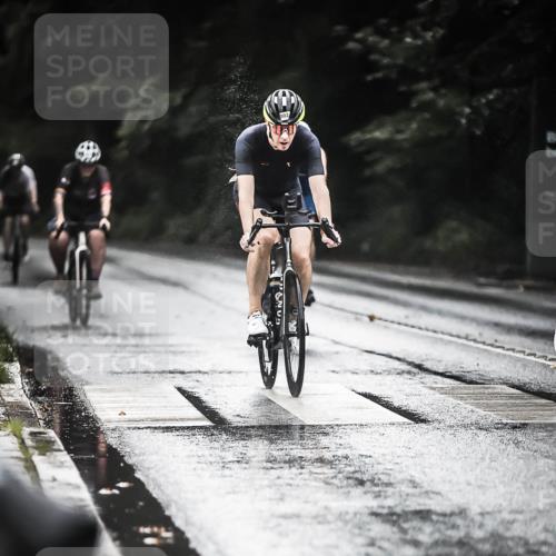 13.09.2026 - Stadtparktriathlon H.Heesch http://msf.ph/oto/10371438 13.09.2026 12:07:05 Radfahren 803, 816, 830, 851, 902, 957, 1035, 1061 meine-sportfotos.de