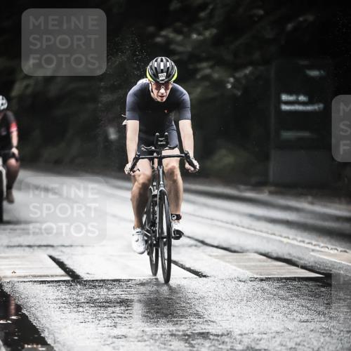 13.09.2026 - Stadtparktriathlon H.Heesch http://msf.ph/oto/10371457 13.09.2026 12:07:06 Radfahren 803, 816, 830, 851, 902, 957, 1035, 1057, 1061 meine-sportfotos.de