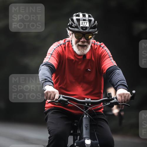 13.09.2026 - Stadtparktriathlon H.Heesch http://msf.ph/oto/10371463 13.09.2026 10:21:10 Radfahren 277, 324, 398 meine-sportfotos.de
