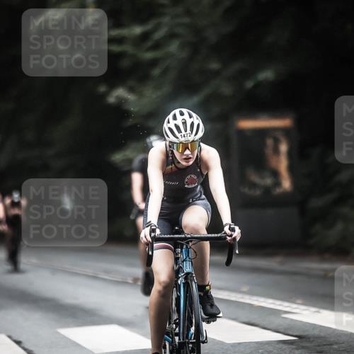 13.09.2026 - Stadtparktriathlon H.Heesch http://msf.ph/oto/10371469 13.09.2026 13:26:09 Radfahren 1349, 1442, 1463, 1472, 1512 meine-sportfotos.de