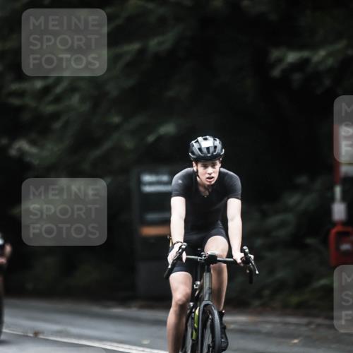 13.09.2026 - Stadtparktriathlon H.Heesch http://msf.ph/oto/10371504 13.09.2026 13:26:10 Radfahren 1349, 1442, 1463, 1472, 1512 meine-sportfotos.de