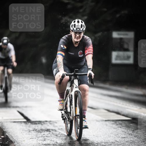 13.09.2026 - Stadtparktriathlon H.Heesch http://msf.ph/oto/10371558 13.09.2026 12:07:09 Radfahren 803, 830, 851, 902, 957, 1035, 1057, 1061 meine-sportfotos.de