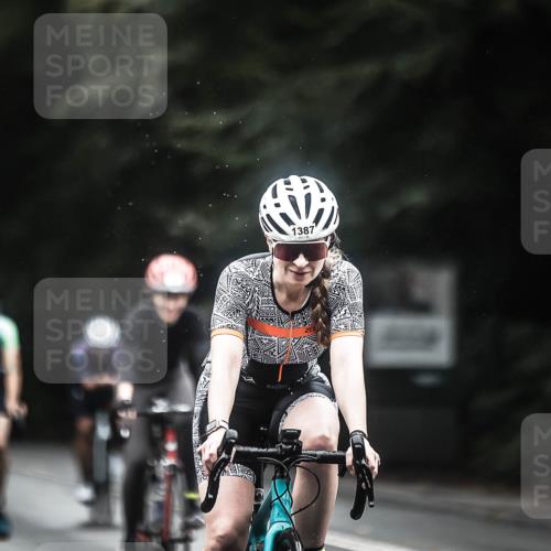 13.09.2026 - Stadtparktriathlon H.Heesch http://msf.ph/oto/10371571 13.09.2026 13:26:17 Radfahren 1338, 1349, 1387, 1421, 1422, 1442, 1456, 1512 meine-sportfotos.de