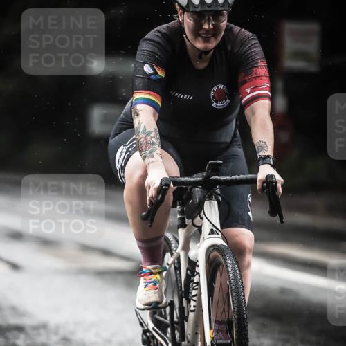 13.09.2026 - Stadtparktriathlon H.Heesch http://msf.ph/oto/10371616 13.09.2026 12:07:09 Radfahren 803, 830, 851, 902, 957, 1035, 1057, 1061 meine-sportfotos.de