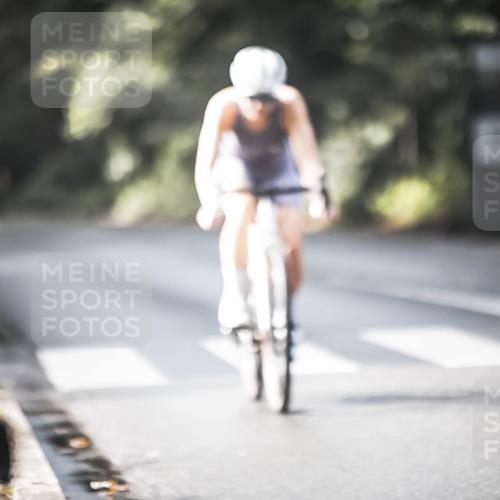 13.09.2026 - Stadtparktriathlon H.Heesch http://msf.ph/oto/10371633 13.09.2026 10:51:18 Radfahren 364, 534, 556 meine-sportfotos.de