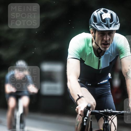 13.09.2026 - Stadtparktriathlon H.Heesch http://msf.ph/oto/10371639 13.09.2026 13:26:20 Radfahren 1338, 1387, 1421, 1422, 1456 meine-sportfotos.de