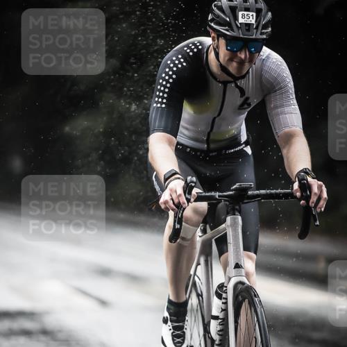 13.09.2026 - Stadtparktriathlon H.Heesch http://msf.ph/oto/10371653 13.09.2026 12:07:11 Radfahren 803, 851, 902, 971, 1035, 1057, 1061 meine-sportfotos.de
