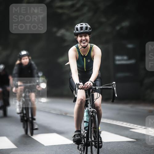 13.09.2026 - Stadtparktriathlon H.Heesch http://msf.ph/oto/10371658 13.09.2026 10:21:25 Radfahren 220, 265, 294, 296, 326, 331, 353, 358, 363, 392, 413 meine-sportfotos.de