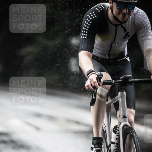 13.09.2026 - Stadtparktriathlon H.Heesch http://msf.ph/oto/10371662 13.09.2026 12:07:11 Radfahren 803, 851, 902, 971, 1035, 1057, 1061 meine-sportfotos.de