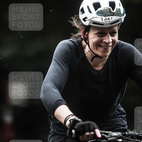 13.09.2026 - Stadtparktriathlon H.Heesch http://msf.ph/oto/10371725 13.09.2026 13:26:31 Radfahren 1327 meine-sportfotos.de