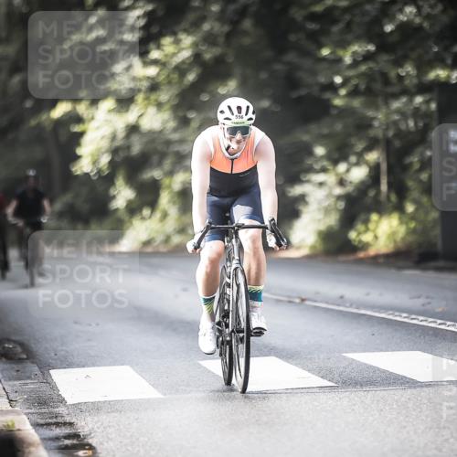 13.09.2026 - Stadtparktriathlon H.Heesch http://msf.ph/oto/10371728 13.09.2026 10:51:22 Radfahren 364, 534, 556 meine-sportfotos.de
