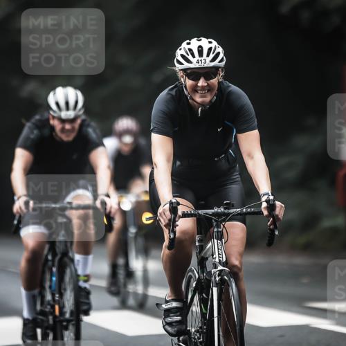 13.09.2026 - Stadtparktriathlon H.Heesch http://msf.ph/oto/10371732 13.09.2026 10:21:28 Radfahren 220, 268, 294, 296, 303, 321, 326, 331, 358, 363, 392, 413 meine-sportfotos.de