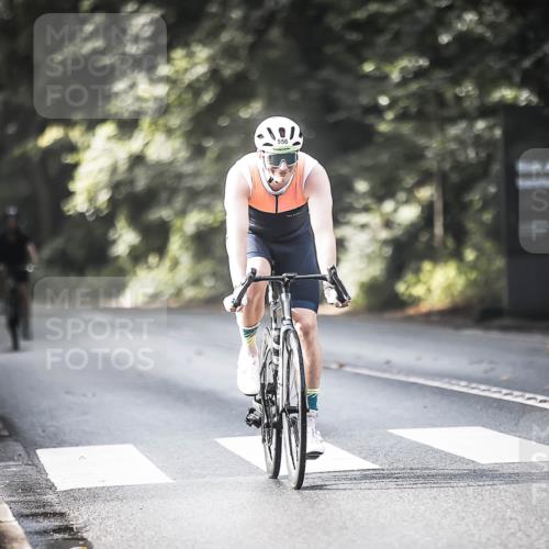 13.09.2026 - Stadtparktriathlon H.Heesch http://msf.ph/oto/10371735 13.09.2026 10:51:22 Radfahren 364, 534, 556 meine-sportfotos.de