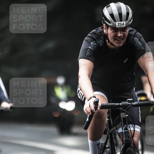 13.09.2026 - Stadtparktriathlon H.Heesch http://msf.ph/oto/10371757 13.09.2026 10:21:29 Radfahren 220, 268, 294, 296, 303, 321, 326, 331, 363, 392, 413 meine-sportfotos.de