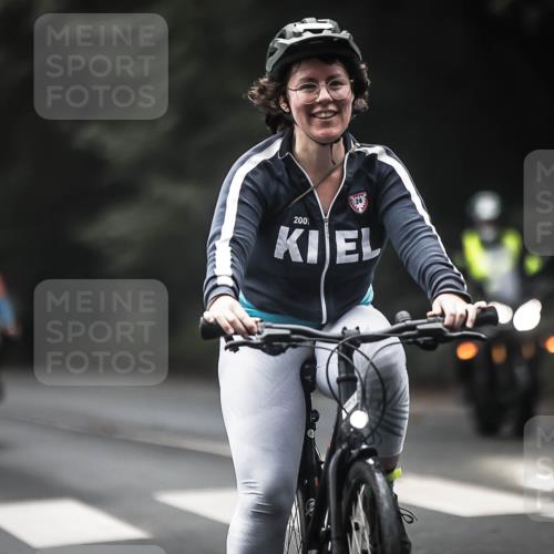 13.09.2026 - Stadtparktriathlon H.Heesch http://msf.ph/oto/10371778 13.09.2026 10:21:30 Radfahren 220, 239, 268, 294, 296, 303, 321, 326, 363, 401, 413 meine-sportfotos.de