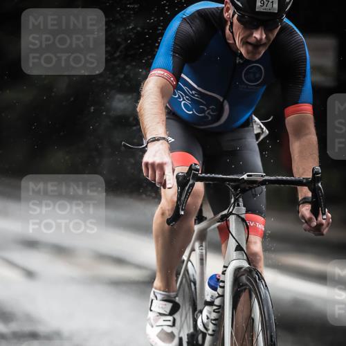 13.09.2026 - Stadtparktriathlon H.Heesch http://msf.ph/oto/10371789 13.09.2026 12:07:18 Radfahren 971, 975, 1055, 1057 meine-sportfotos.de