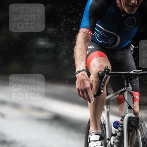 13.09.2026 - Stadtparktriathlon H.Heesch http://msf.ph/oto/10371798 13.09.2026 12:07:18 Radfahren 971, 975, 1055, 1057 meine-sportfotos.de