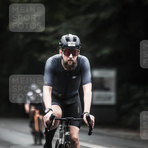 13.09.2026 - Stadtparktriathlon H.Heesch http://msf.ph/oto/10371848 13.09.2026 13:26:49 Radfahren 1321, 1329, 1339, 1380, 1438 meine-sportfotos.de