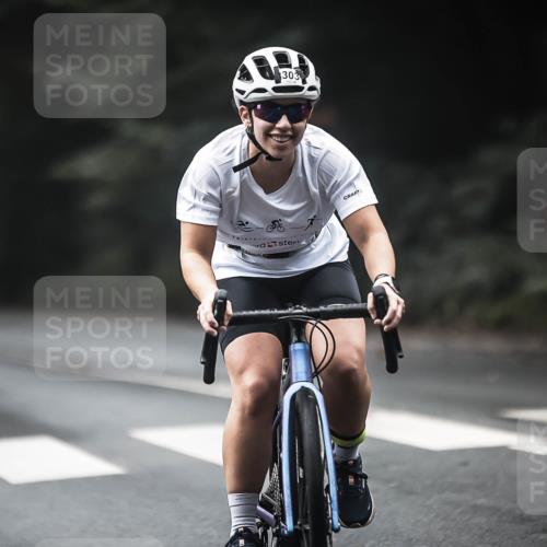 13.09.2026 - Stadtparktriathlon H.Heesch http://msf.ph/oto/10371866 13.09.2026 10:21:33 Radfahren 220, 239, 268, 294, 296, 303, 304, 321, 326, 401, 410, 413 meine-sportfotos.de