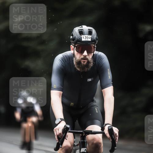 13.09.2026 - Stadtparktriathlon H.Heesch http://msf.ph/oto/10371868 13.09.2026 13:26:49 Radfahren 1321, 1329, 1339, 1380, 1438 meine-sportfotos.de