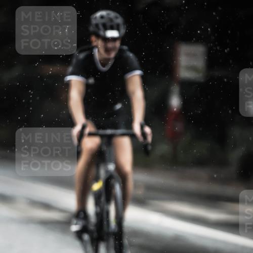 13.09.2026 - Stadtparktriathlon H.Heesch http://msf.ph/oto/10371926 13.09.2026 12:07:27 Radfahren 838, 917, 978, 1011, 1031 meine-sportfotos.de