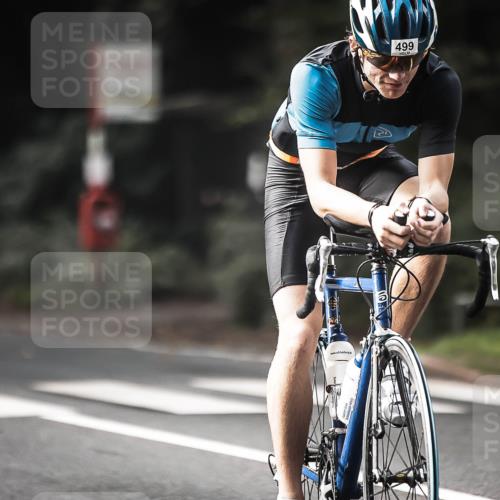 13.09.2026 - Stadtparktriathlon H.Heesch http://msf.ph/oto/10371950 13.09.2026 10:51:39 Radfahren 275, 499, 563, 582 meine-sportfotos.de