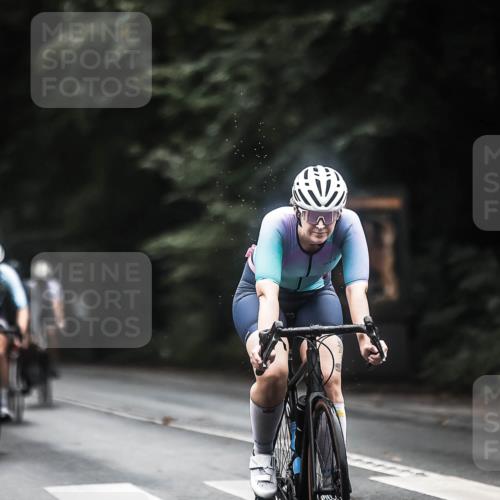 13.09.2026 - Stadtparktriathlon H.Heesch http://msf.ph/oto/10371959 13.09.2026 13:27:00 Radfahren 1339, 1340, 1350, 1367, 1393, 1411, 1439, 1478, 1507 meine-sportfotos.de