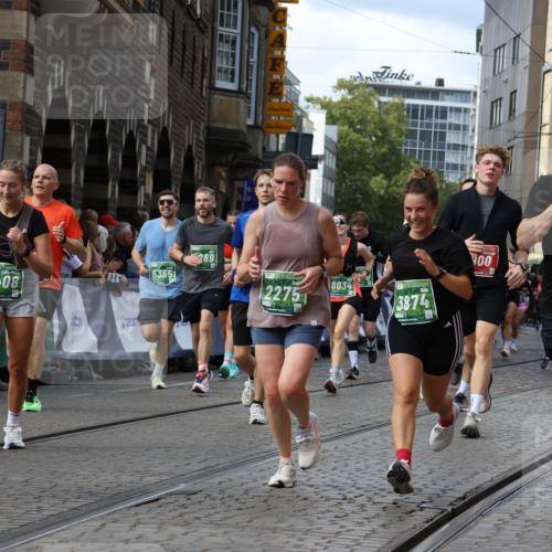 13.09.2026 - 21. swb-Marathon Bremen Strokosch-Dieckow http://msf.ph/oto/10371962 13.09.2026 13:36:50 Ziel 164, 372, 900, 1738, 1880, 2467, 2673, 2692, 2700, 2731, 2819, 2823, 3067, 3410, 3585, 3591, 4006, 4049, 4050, 4182, 4216, 4304, 4414, 4643, 4676, 5061, 5656, 5781, 6340, 6516, 6527, 6568, 7039, 7249, 7344, 7765, 7808, 8525, 8723, 8790, 8905, 9427, 9776, 9899, 10068, 10070, 13038, 950, 1285, 1641, 1849, 2241, 2275, 2930, 3122, 3787, 3909, 4261, 4410, 4448, 5236, 5355, 6056, 6269, 6408, 6431, 7046, 7398, 7445, 7937, 8034, 9331 meine-sportfotos.de
