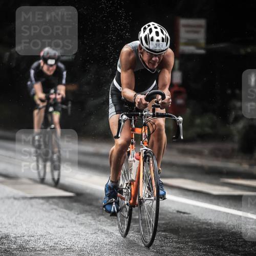 13.09.2026 - Stadtparktriathlon H.Heesch http://msf.ph/oto/10371965 13.09.2026 12:07:29 Radfahren 832, 838, 917, 978, 1011, 1031, 1054 meine-sportfotos.de