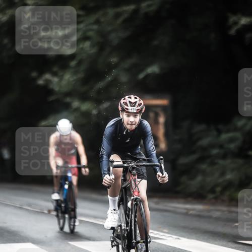 13.09.2026 - Stadtparktriathlon H.Heesch http://msf.ph/oto/10371986 13.09.2026 13:27:04 Radfahren 1350, 1367, 1393, 1411, 1468, 1478, 1507 meine-sportfotos.de