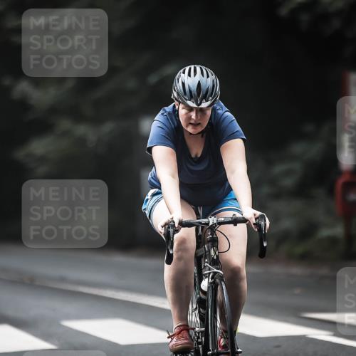 13.09.2026 - Stadtparktriathlon H.Heesch http://msf.ph/oto/10372016 13.09.2026 10:21:44 Radfahren 214, 242, 256, 271, 457, 461 meine-sportfotos.de