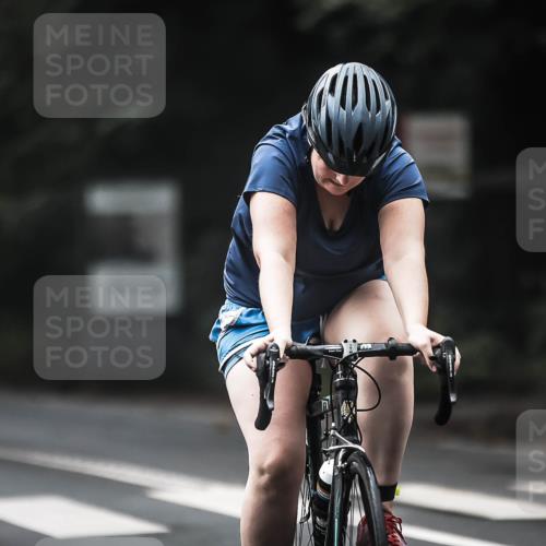 13.09.2026 - Stadtparktriathlon H.Heesch http://msf.ph/oto/10372040 13.09.2026 10:21:45 Radfahren 214, 242, 256, 271, 422, 457, 461 meine-sportfotos.de