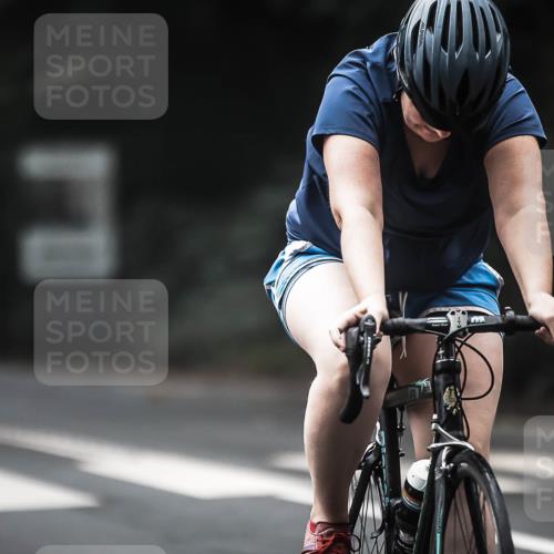 13.09.2026 - Stadtparktriathlon H.Heesch http://msf.ph/oto/10372050 13.09.2026 10:21:45 Radfahren 214, 242, 256, 271, 422, 457, 461 meine-sportfotos.de
