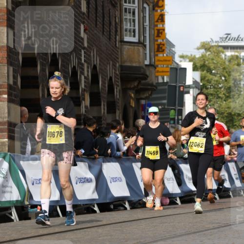 13.09.2026 - 21. swb-Marathon Bremen Strokosch-Dieckow http://msf.ph/oto/10372073 13.09.2026 11:01:29 Ziel 10428, 10639, 10892, 10964, 10965, 11049, 11116, 11260, 11306, 11428, 11681, 11682, 11751, 11813, 11816, 11850, 12085, 12241, 12245, 12283, 12390, 12391, 10181, 10251, 10332, 10497, 11075, 11150, 11305, 11324, 11486, 11550, 11551, 11668, 11747, 11985, 11986 meine-sportfotos.de