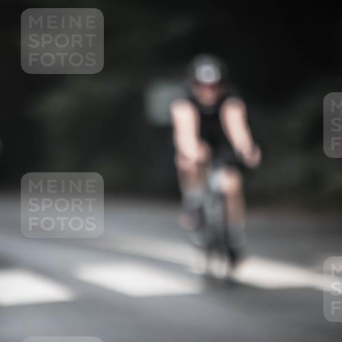 13.09.2026 - Stadtparktriathlon H.Heesch http://msf.ph/oto/10372104 13.09.2026 10:21:50 Radfahren 214, 256, 271, 332, 342, 422, 461 meine-sportfotos.de