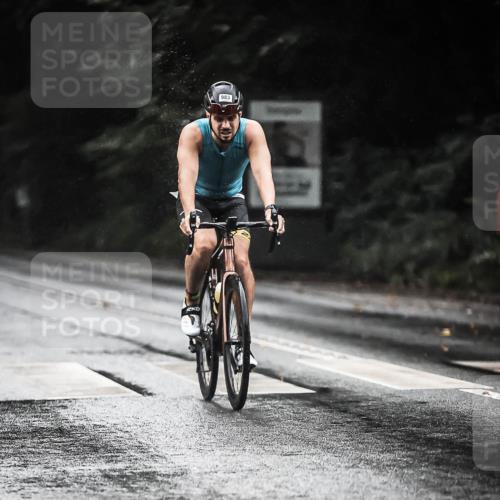 13.09.2026 - Stadtparktriathlon H.Heesch http://msf.ph/oto/10372123 13.09.2026 12:07:37 Radfahren 832, 839, 983, 1011, 1026, 1054 meine-sportfotos.de