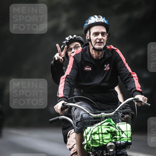 13.09.2026 - Stadtparktriathlon H.Heesch http://msf.ph/oto/10372134 13.09.2026 10:21:52 Radfahren 214, 234, 271, 332, 342, 371, 422 meine-sportfotos.de