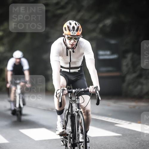 13.09.2026 - Stadtparktriathlon H.Heesch http://msf.ph/oto/10372149 13.09.2026 10:51:54 Radfahren 456, 483, 491, 510, 527, 544 meine-sportfotos.de