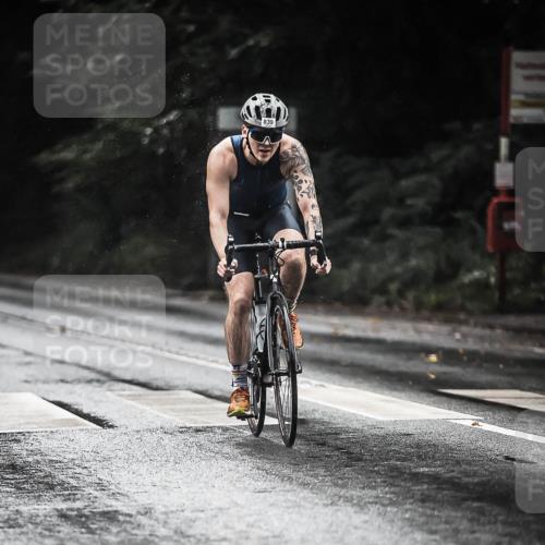 13.09.2026 - Stadtparktriathlon H.Heesch http://msf.ph/oto/10372185 13.09.2026 12:07:40 Radfahren 832, 839, 960, 983, 1026, 1054 meine-sportfotos.de