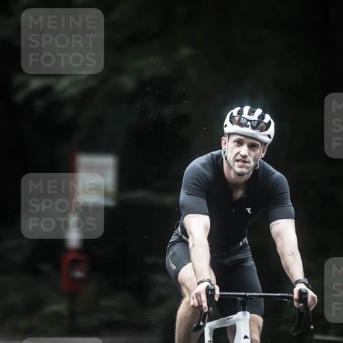 13.09.2026 - Stadtparktriathlon H.Heesch http://msf.ph/oto/10372187 13.09.2026 13:27:19 Radfahren 1258, 1325, 1352, 1363, 1477, 1497, 1530 meine-sportfotos.de