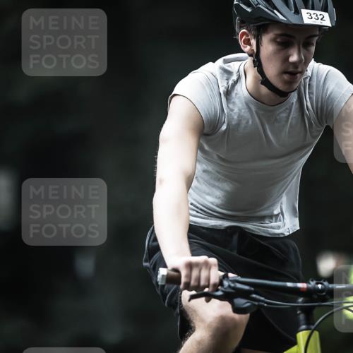 13.09.2026 - Stadtparktriathlon H.Heesch http://msf.ph/oto/10372195 13.09.2026 10:21:54 Radfahren 214, 234, 332, 342, 371, 422 meine-sportfotos.de