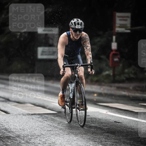 13.09.2026 - Stadtparktriathlon H.Heesch http://msf.ph/oto/10372199 13.09.2026 12:07:41 Radfahren 839, 960, 983, 1026, 1054 meine-sportfotos.de