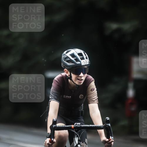 13.09.2026 - Stadtparktriathlon H.Heesch http://msf.ph/oto/10372203 13.09.2026 13:27:20 Radfahren 1258, 1325, 1352, 1497, 1530 meine-sportfotos.de
