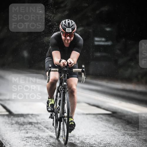 13.09.2026 - Stadtparktriathlon H.Heesch http://msf.ph/oto/10372223 13.09.2026 12:07:44 Radfahren 839, 870, 878, 960, 983, 1026 meine-sportfotos.de