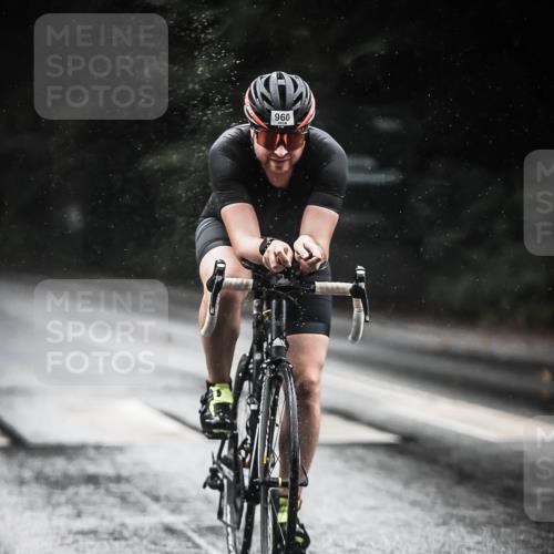 13.09.2026 - Stadtparktriathlon H.Heesch http://msf.ph/oto/10372227 13.09.2026 12:07:44 Radfahren 839, 870, 878, 960, 983, 1026 meine-sportfotos.de